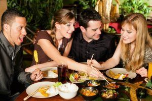 young-people-eating-out-cooking 3